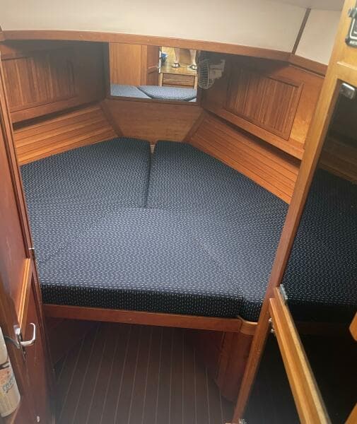 1998 Sabre 36 Fast Trawler - Photo 31