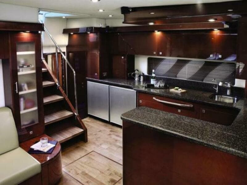 2010 Sea Ray 580 Sundancer - Photo 7