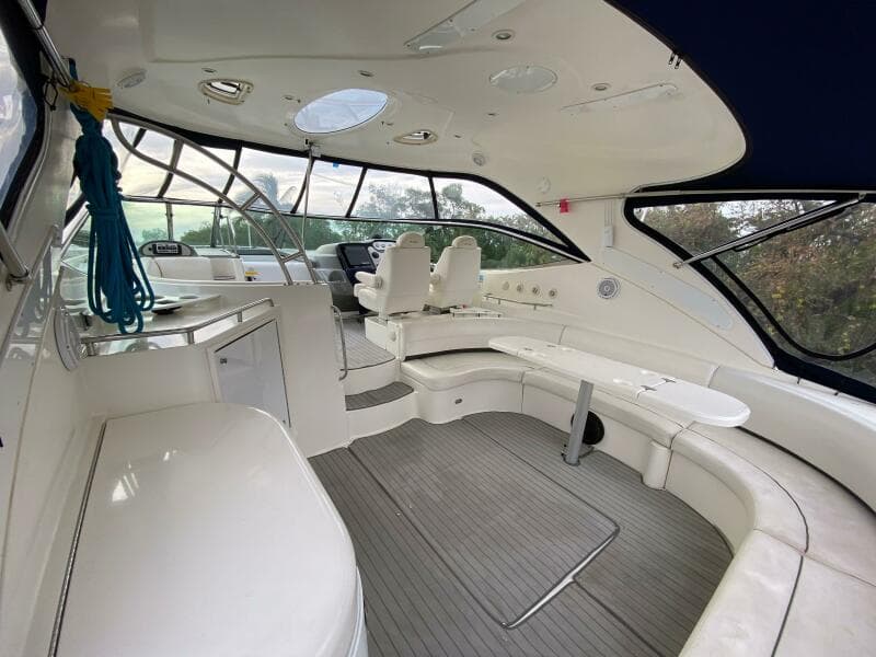 2006 Cruisers Yachts 52 Express - Photo 49