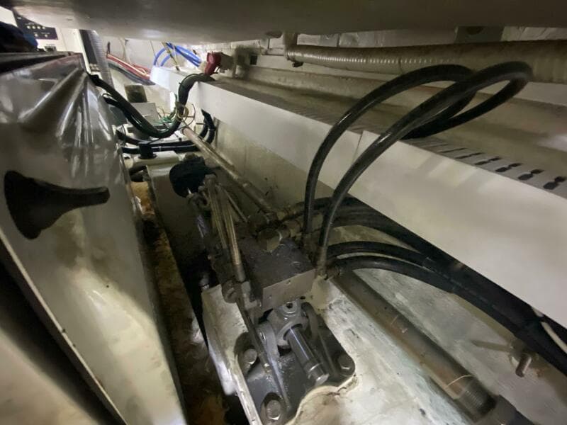 2006 Cruisers Yachts 52 Express - Photo 74