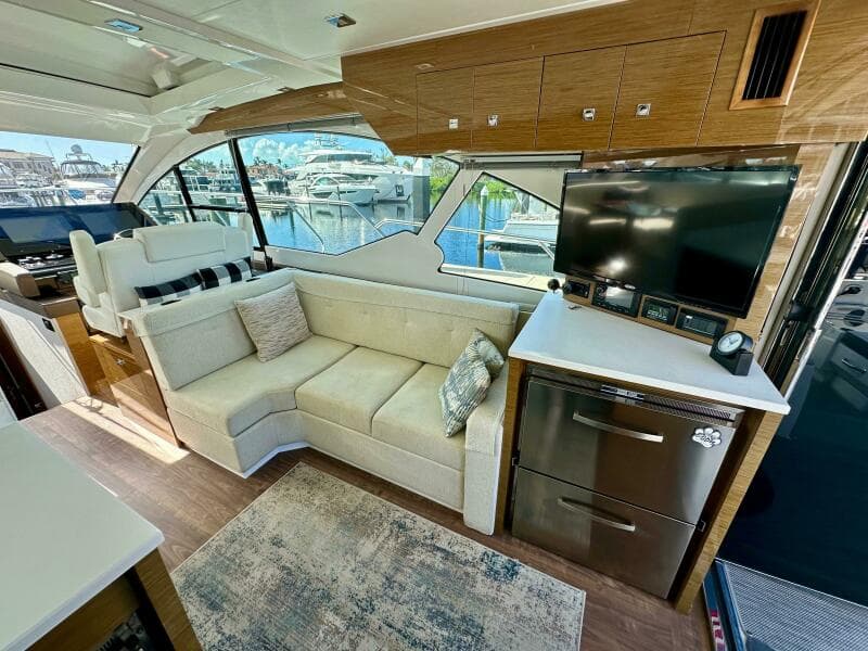 2020 Cruisers Yachts 50 Cantius - Photo 28