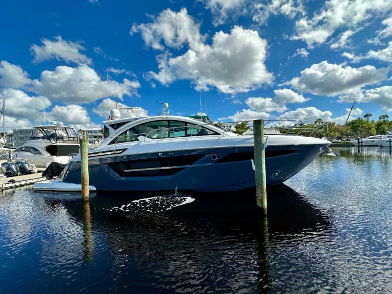 2020 Cruisers Yachts 50 Cantius - Photo 4