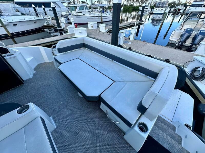 2020 Cruisers Yachts 50 Cantius - Photo 21