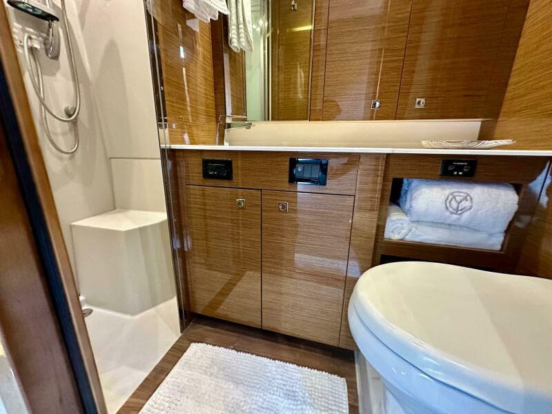 2020 Cruisers Yachts 50 Cantius - Photo 12