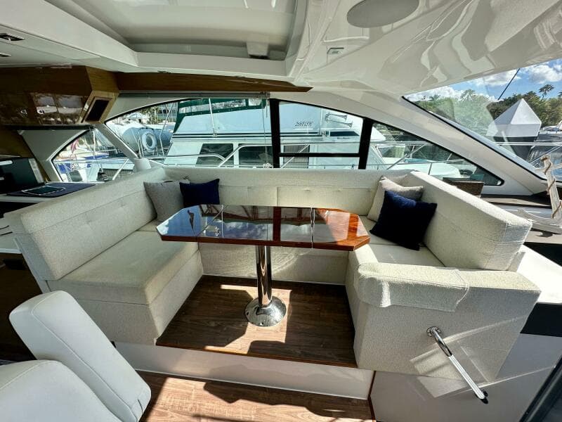 2020 Cruisers Yachts 50 Cantius - Photo 13