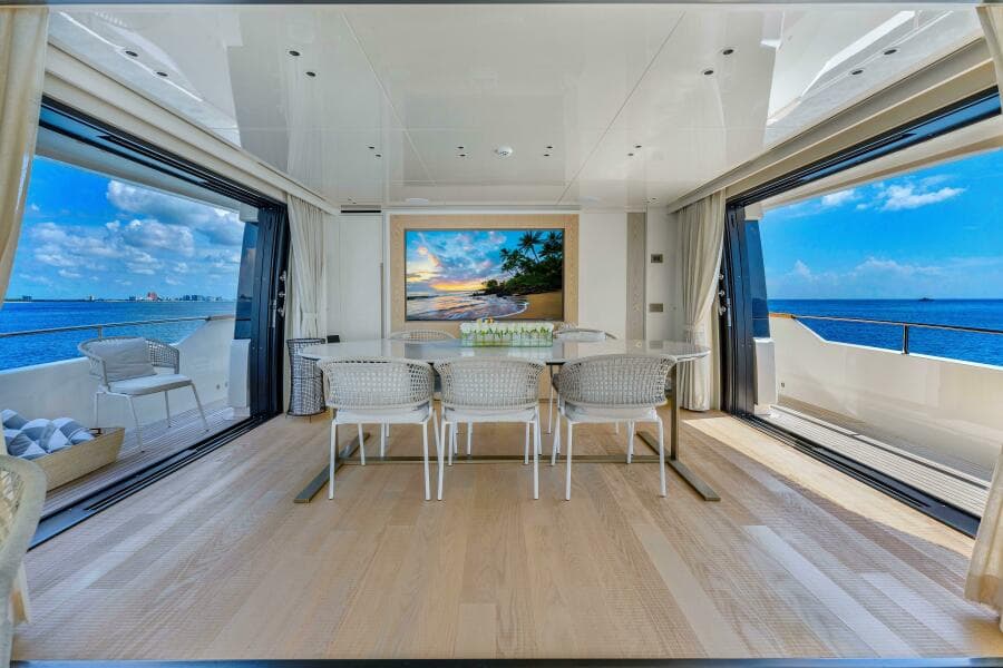 2023 Sanlorenzo SD96 - Photo 29