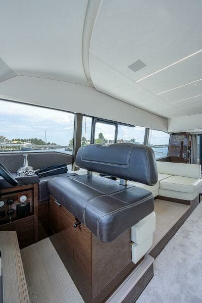 2021 Prestige 590 - Photo 45