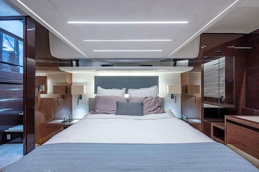 2021 Prestige 590 - Photo 70
