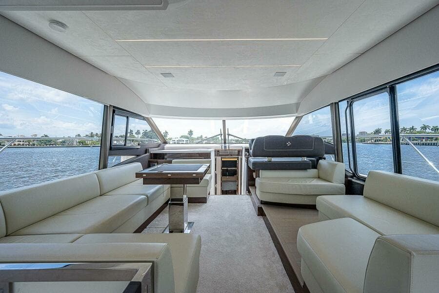 2021 Prestige 590 - Photo 41
