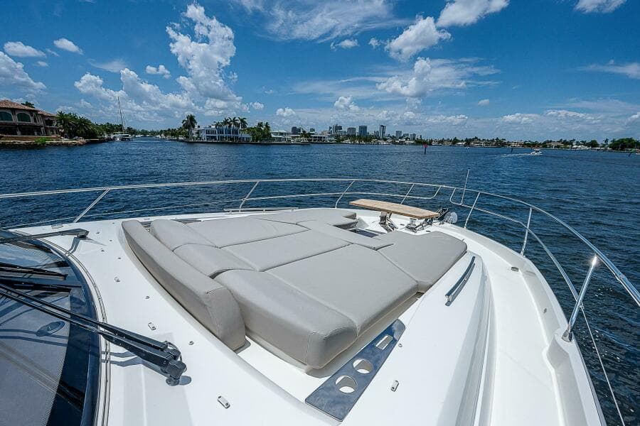 2021 Prestige 590 - Photo 10
