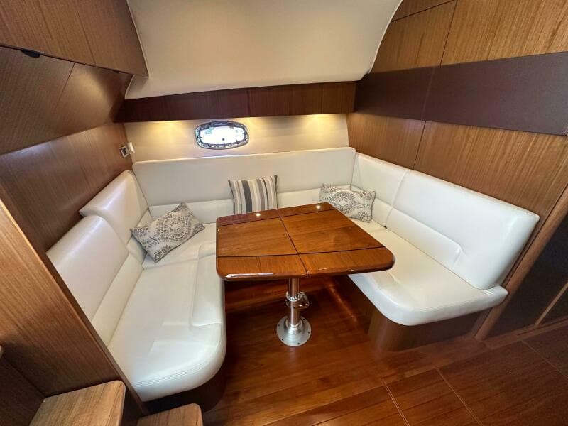 2018 Tiara Yachts 4300 Open - Photo 21