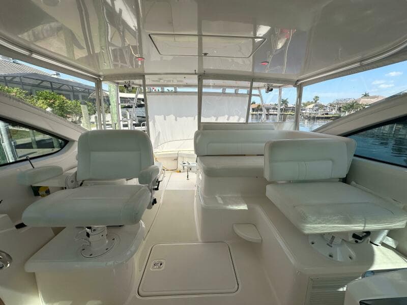 2018 Tiara Yachts 4300 Open - Photo 12