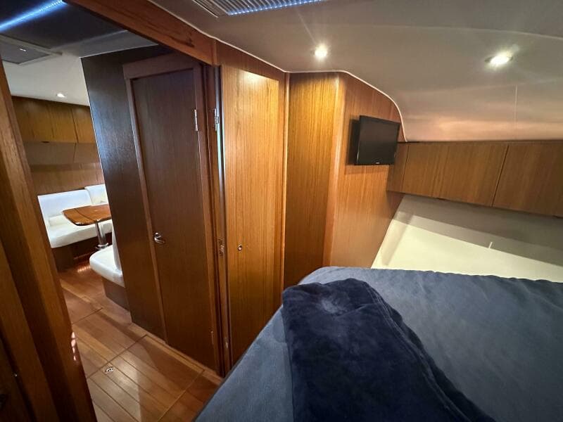 2018 Tiara Yachts 4300 Open - Photo 28