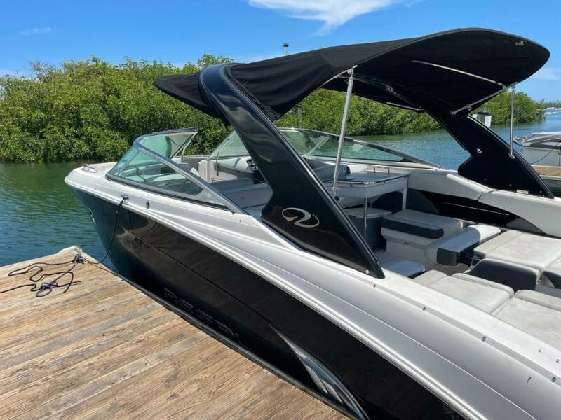 2013 Regal 3200 Bowrider - Photo 10