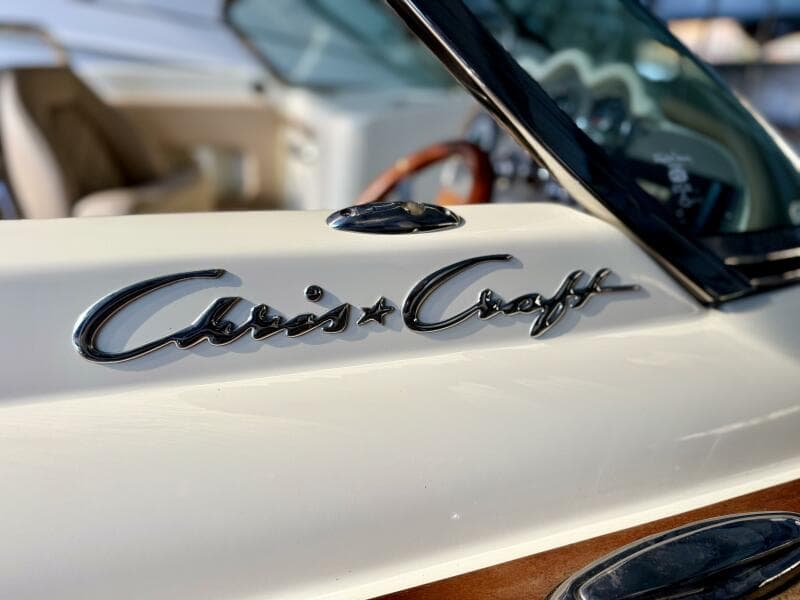 2018 Chris-Craft Launch 27 Heritage Trim Edition - Surf