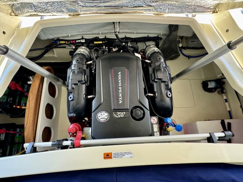 2018 Chris-Craft Launch 27 Heritage Trim Edition - Surf