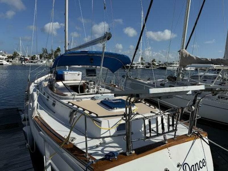 1985 Endeavour 42
