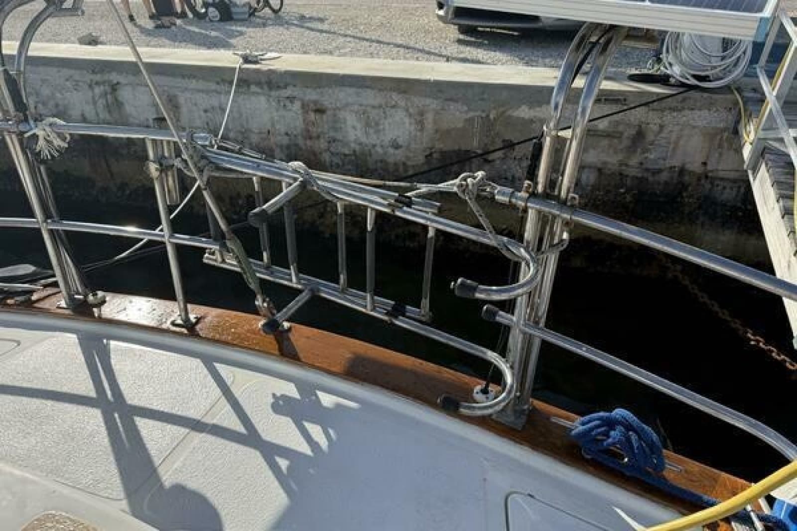 1985 Endeavour 42 - Photo 74