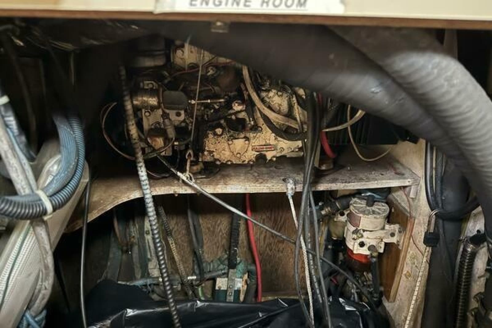 1985 Endeavour 42 - Photo 63