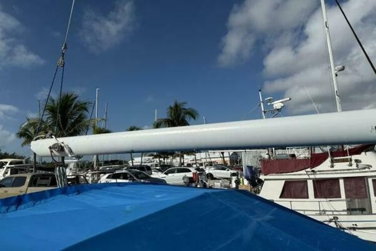 1985 Endeavour 42 - Photo 79