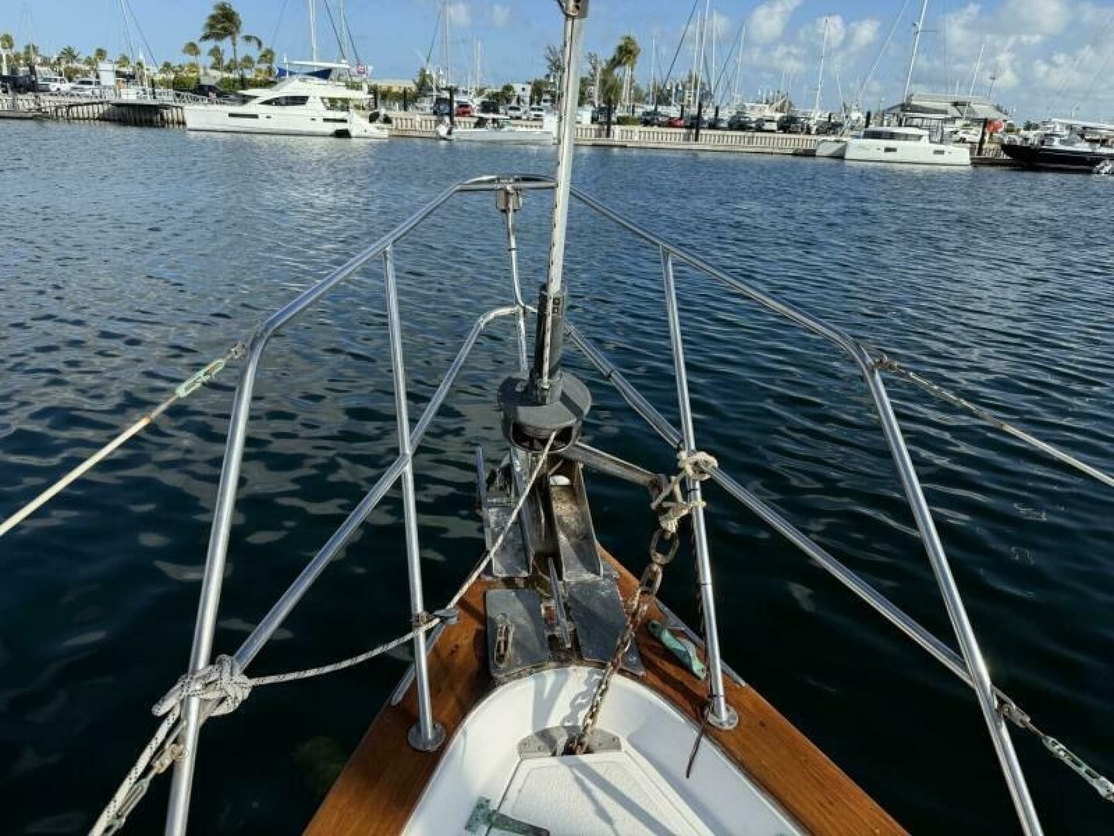 1985 Endeavour 42 - Photo 80