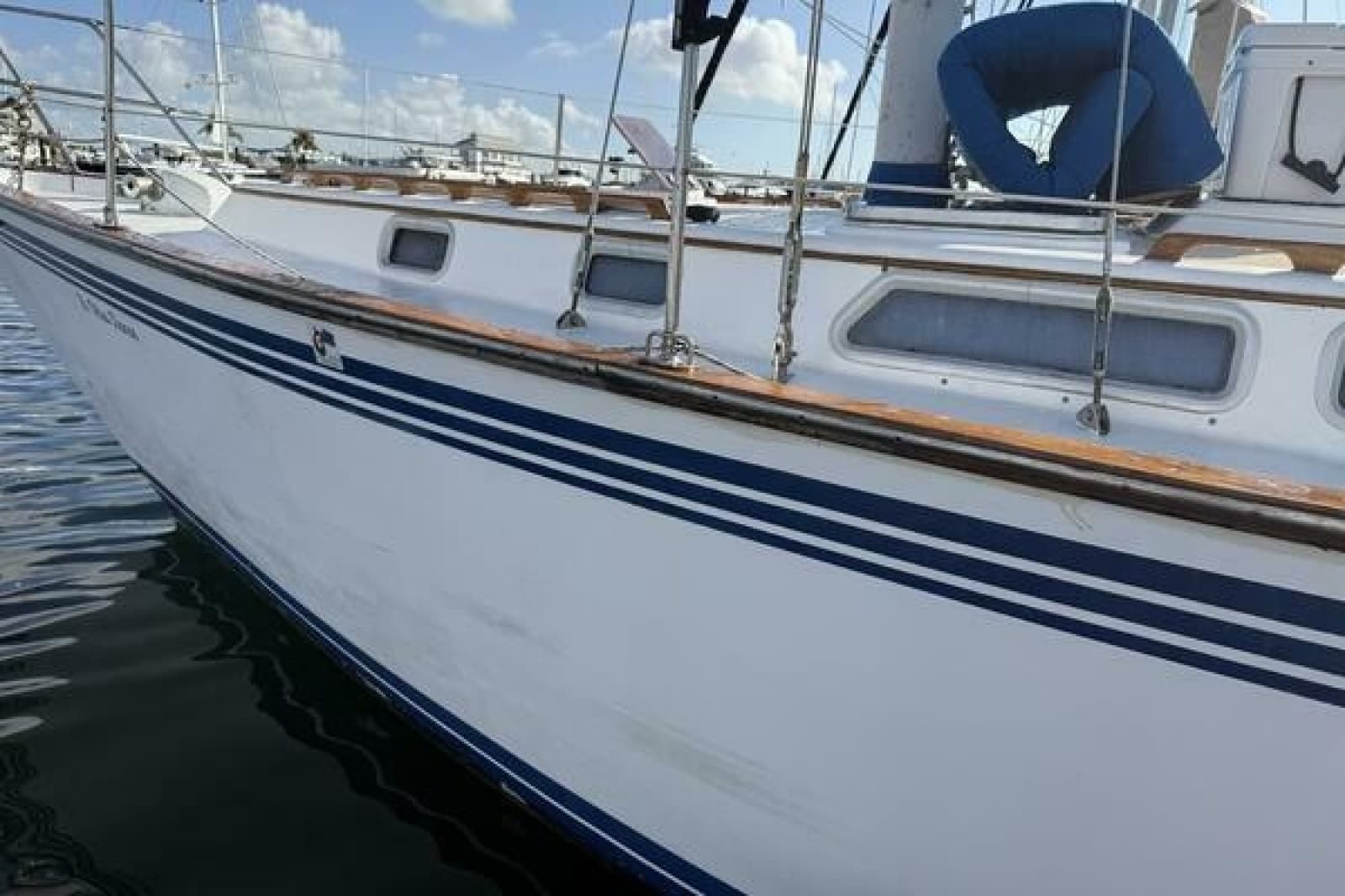 1985 Endeavour 42 - Photo 68