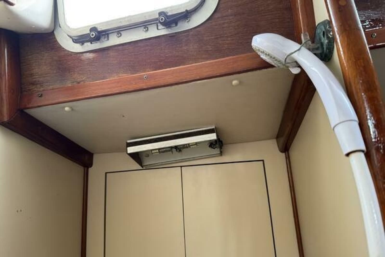 1985 Endeavour 42 - Photo 51