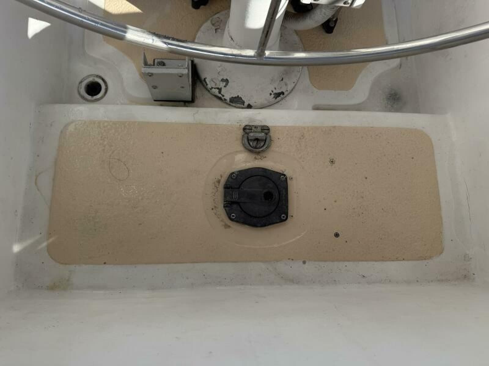 1985 Endeavour 42 - Photo 34