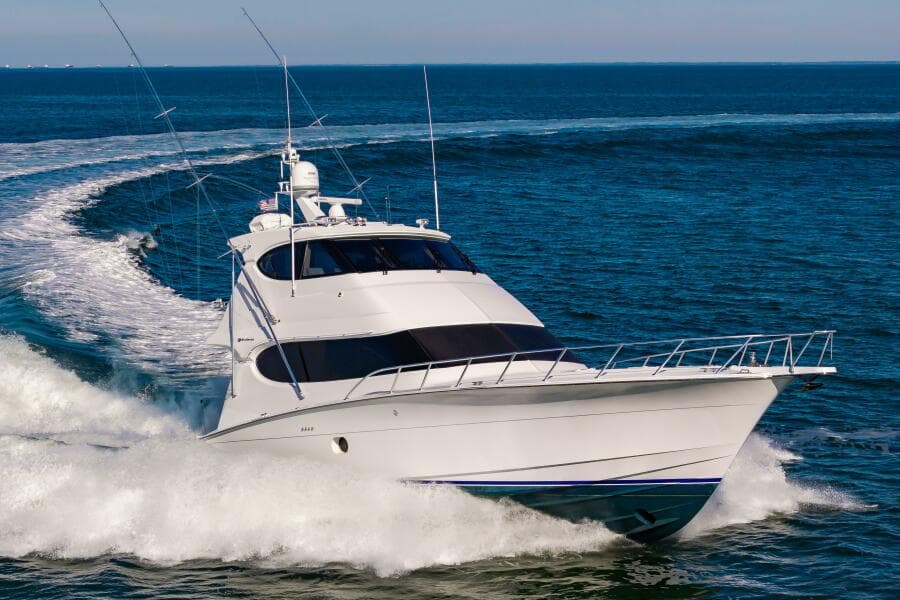 2008 Hatteras 64 Enclosed Bridge