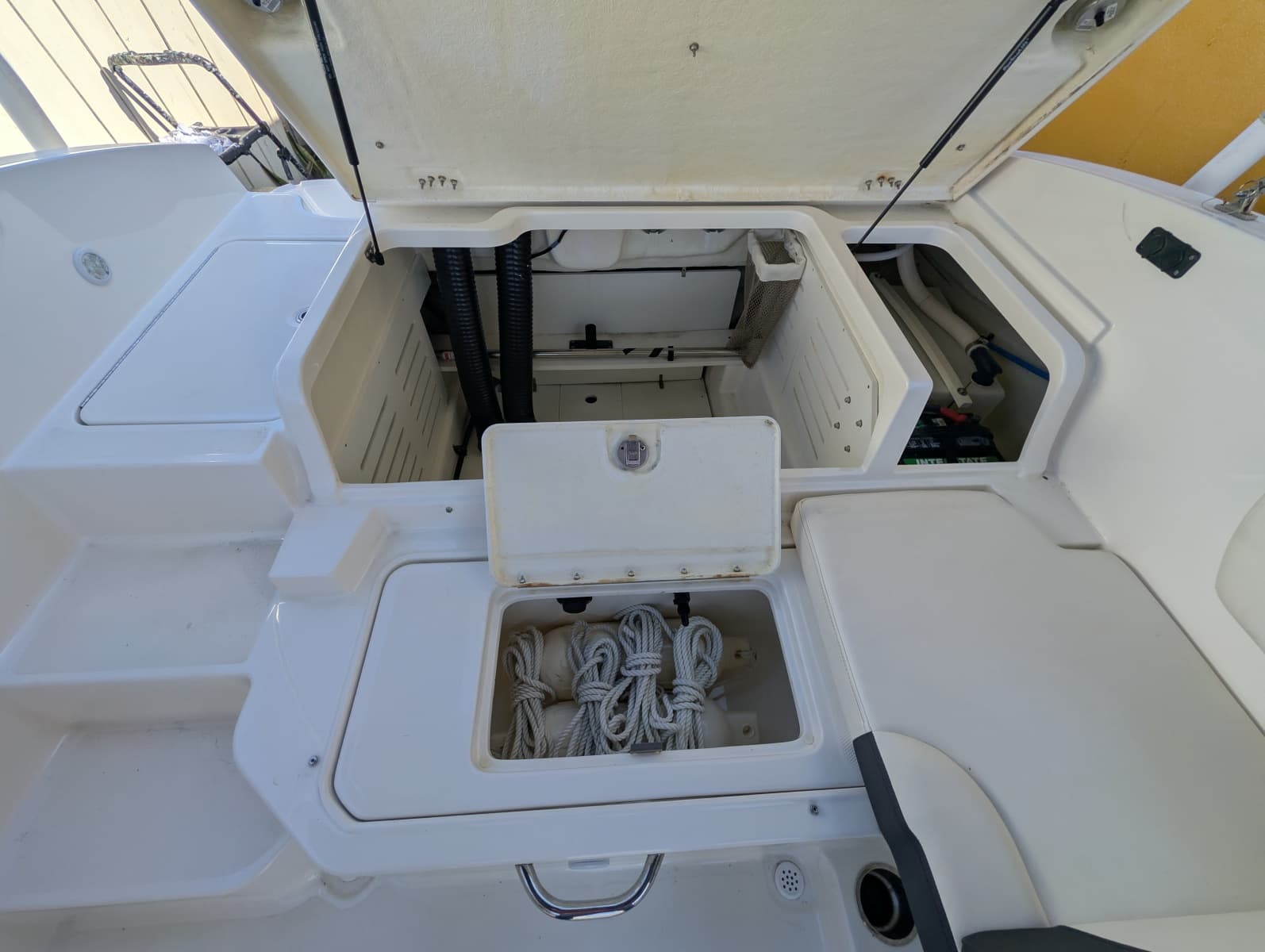 2022 Bayliner DX2000 - Photo 21