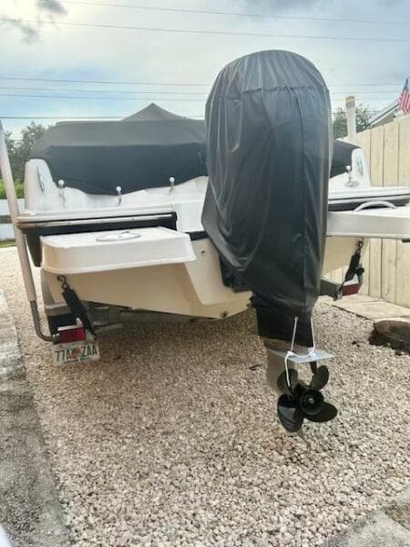 2022 Bayliner DX2000