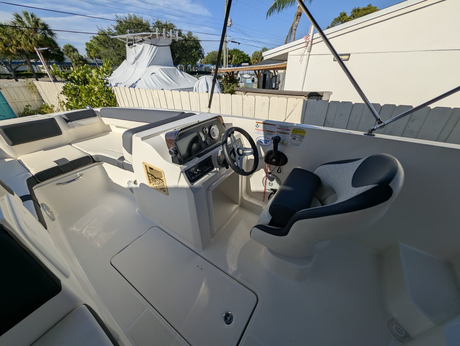 2022 Bayliner DX2000 - Photo 25