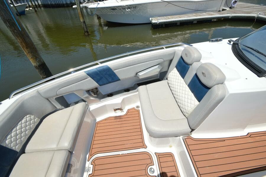 2013 Chaparral 327 SSX
