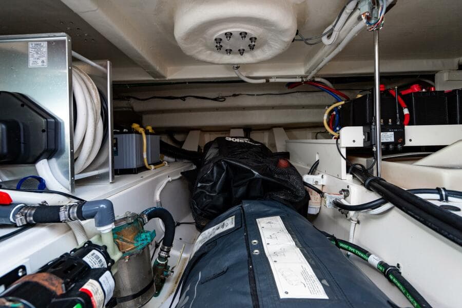 2022 Tiara Yachts 43 LS