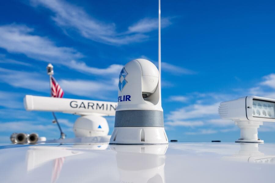 2022 Tiara Yachts 43 LS