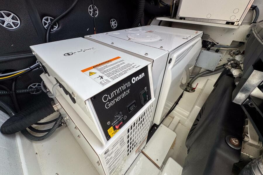 2021 Fountaine Pajot MY44