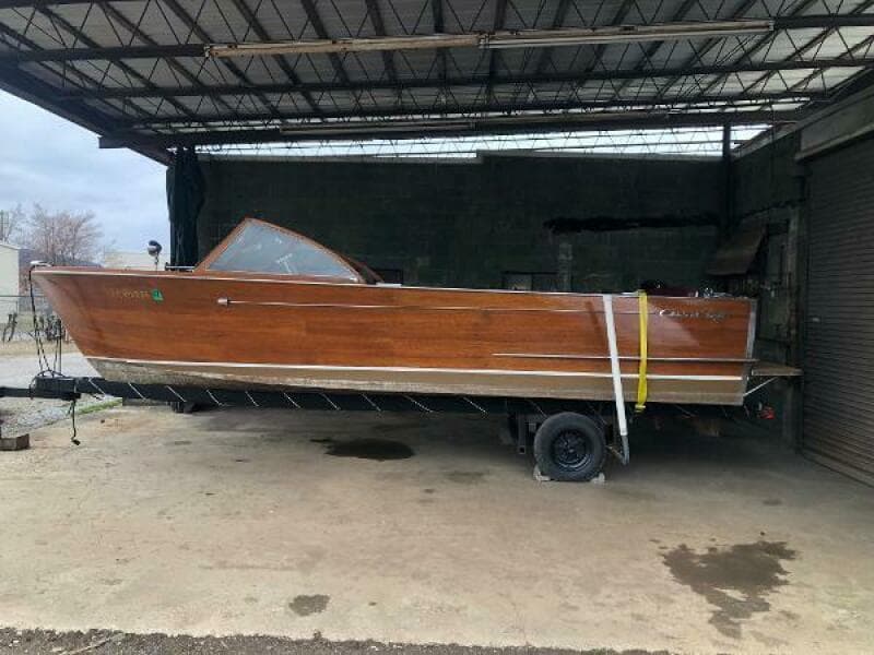 1960 Chris-Craft 24 Sportman