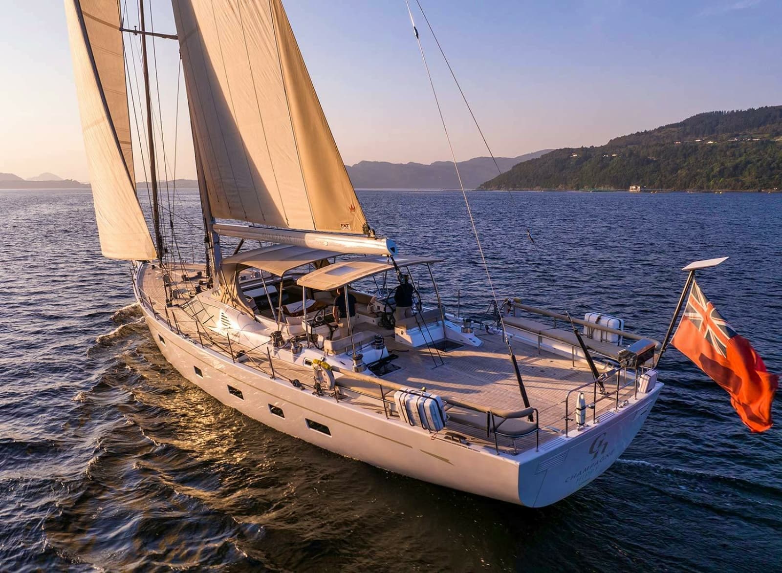 2014 Oyster Yachts Oyster 825 - Photo 13