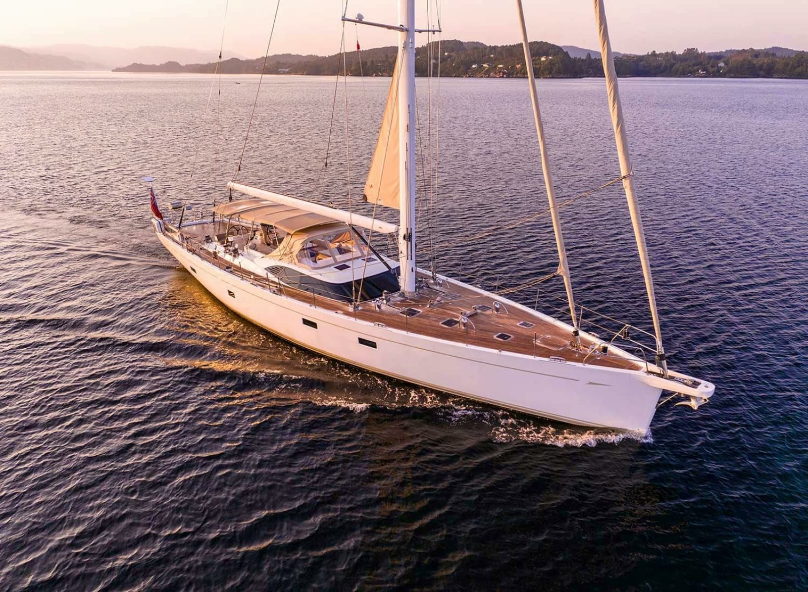 2014 Oyster Yachts Oyster 825 - Photo 7