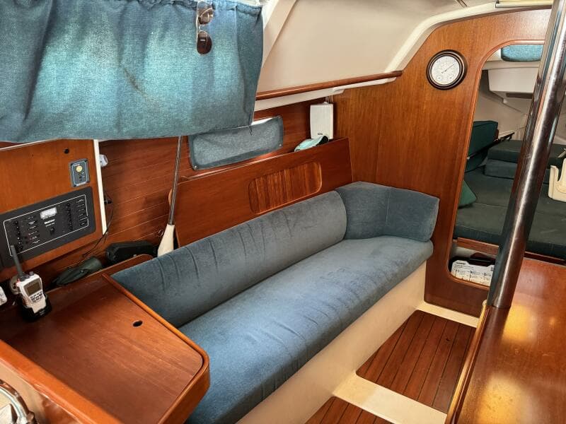 1996 Beneteau Oceanis 321