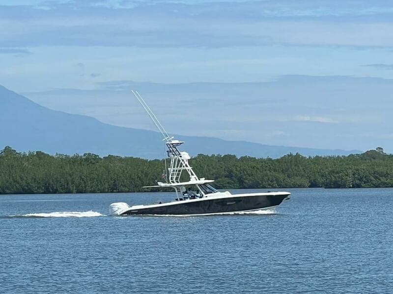 Pursuit 42 - Happy Hour - Exterior Profile