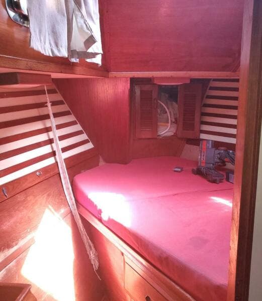 1982 Endeavour 43 CC