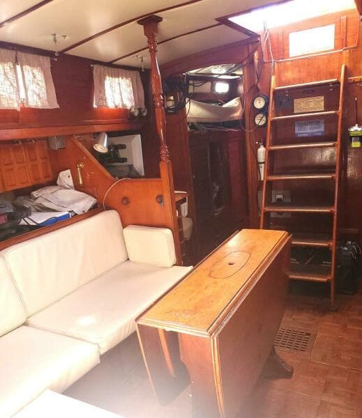 1982 Endeavour 43 CC