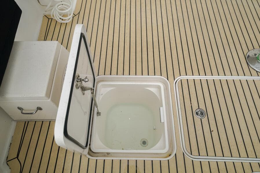 2007 Viking 45 Convertible Bad Habits