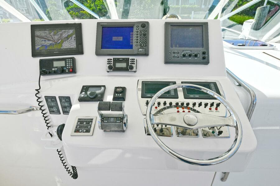 2007 Cabo Express with Tower