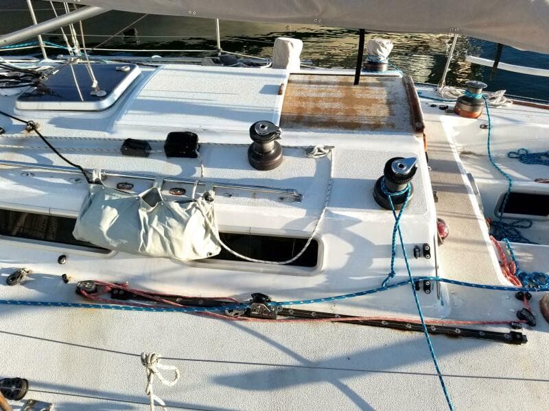 1989 J Boats Masthead Sloop