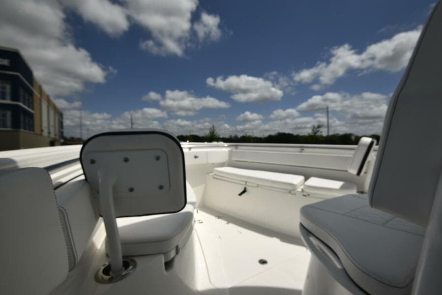 2023 Sea Pro 239 Deep V DLX