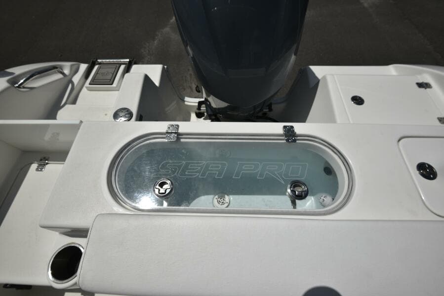 2023 Sea Pro 239 Deep V DLX