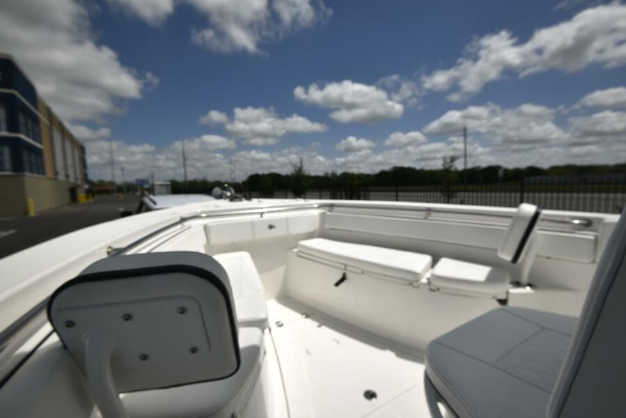 2023 Sea Pro 239 Deep V DLX