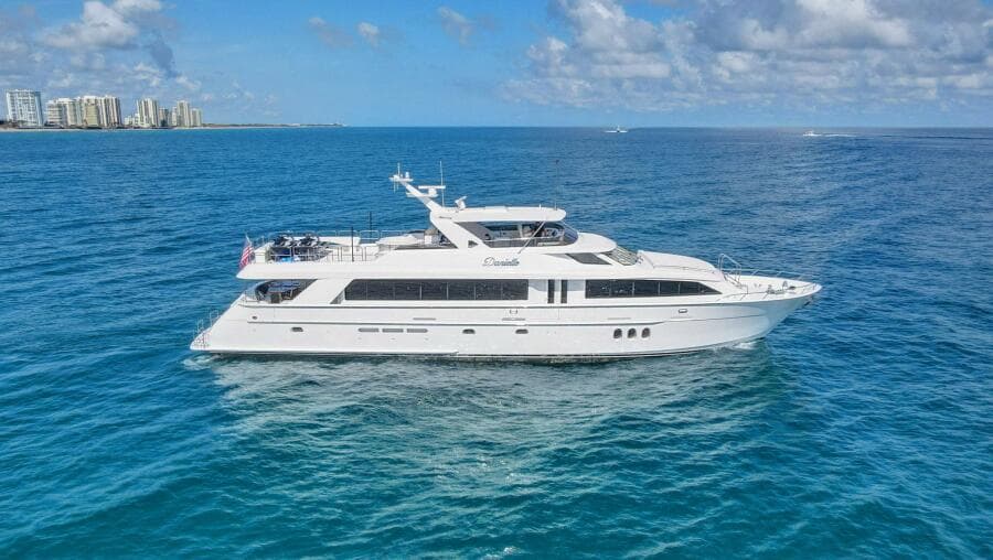 001 Danielle 100' Hatteras 2005/2024